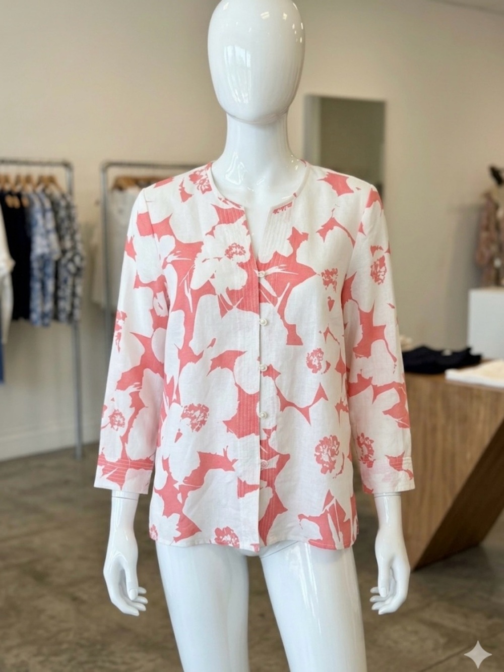 JH Collectibles Coral and White Floral Button-Front Shirt
